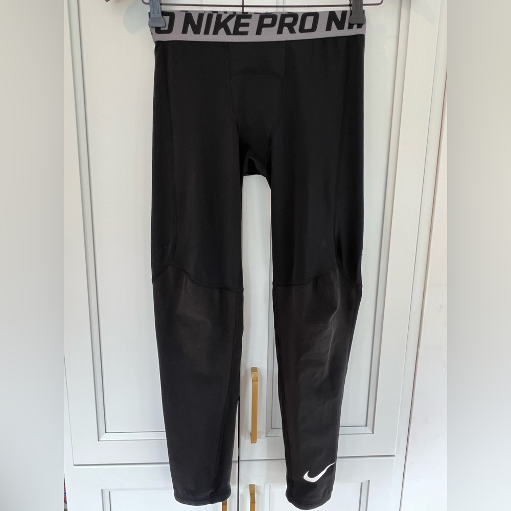 Nike Boys' Youth Medium Dri-FIT Pro Tights